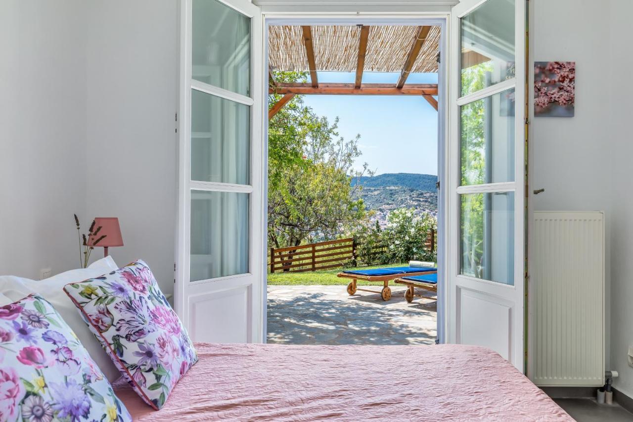 Villa Rodia With Swimming Pool On Skopelos Island Esterno foto